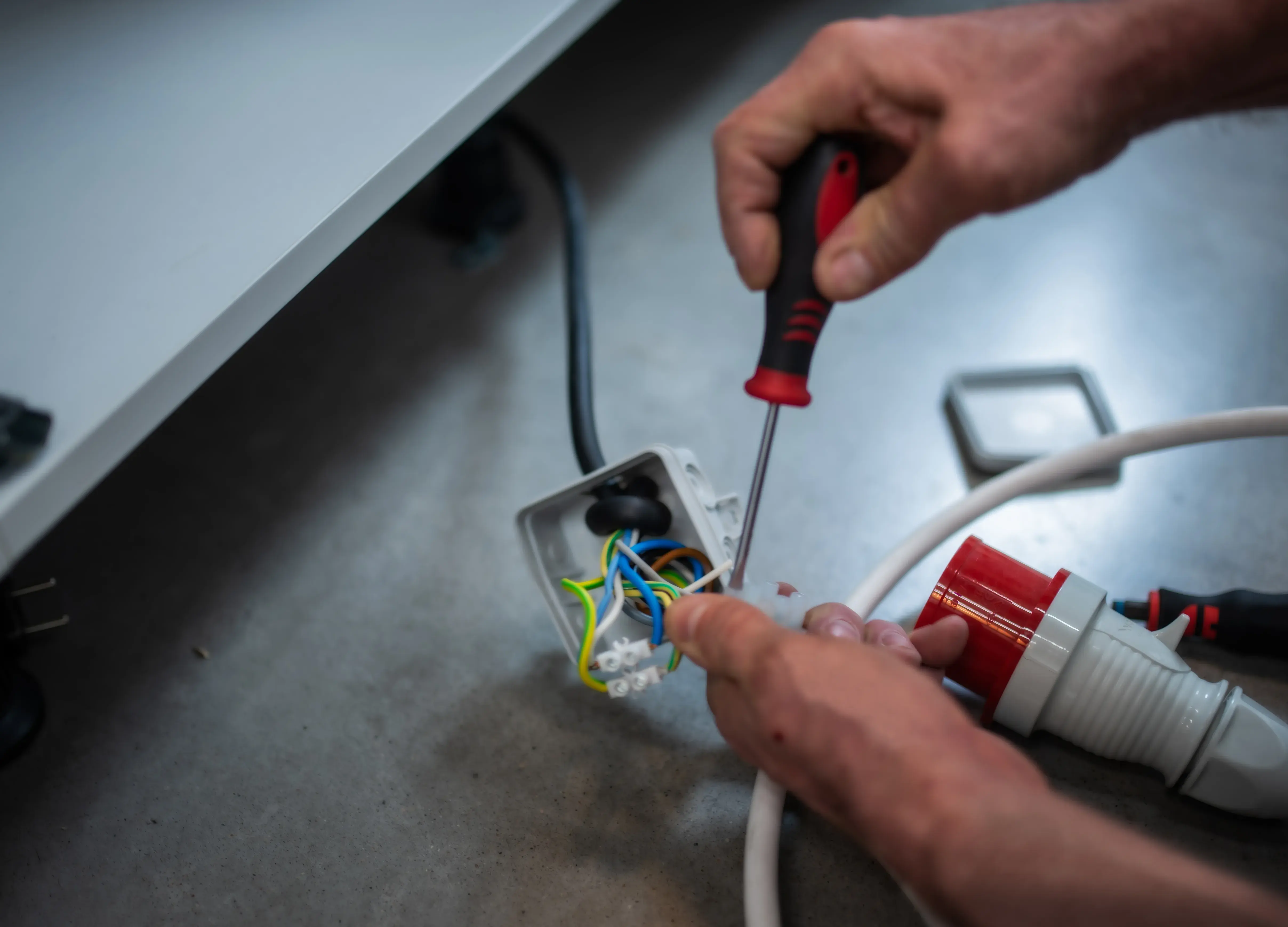 Handwerk Messung Strom